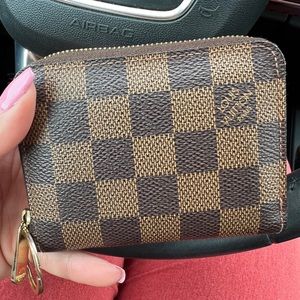 Lv coin pouch